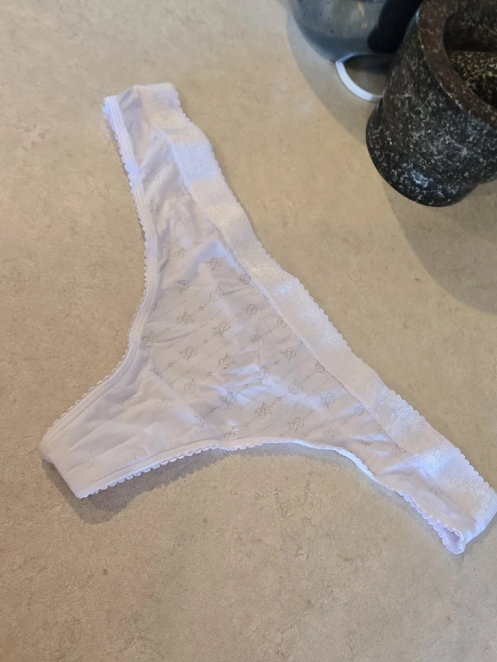 Victoria's Secret Cotton Thong Panty - Picture 1 of 9